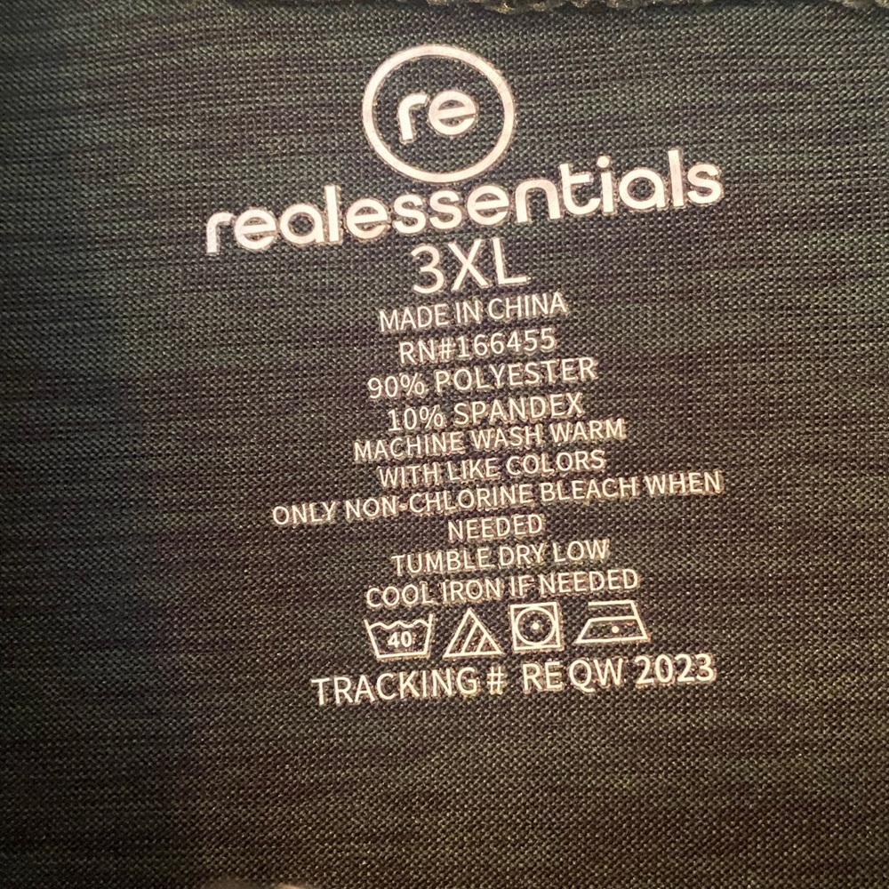 Real Essentials Light Weight quarter zip - Picture 4 of 4
